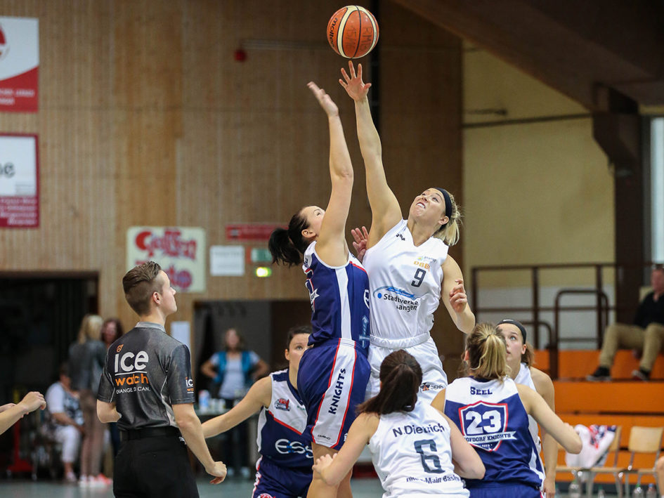 Foto Harald Appel: Tori Fisher wieder beim Sprungball