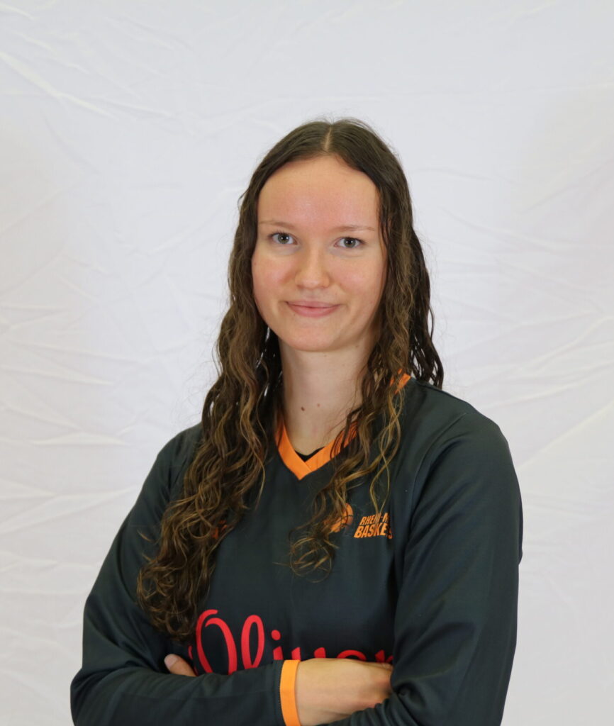 #3 Nina Neumann