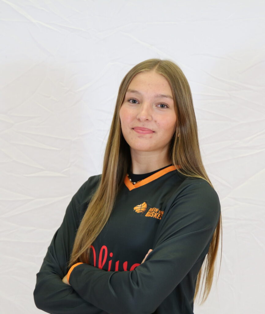 #19 Klara Schürer