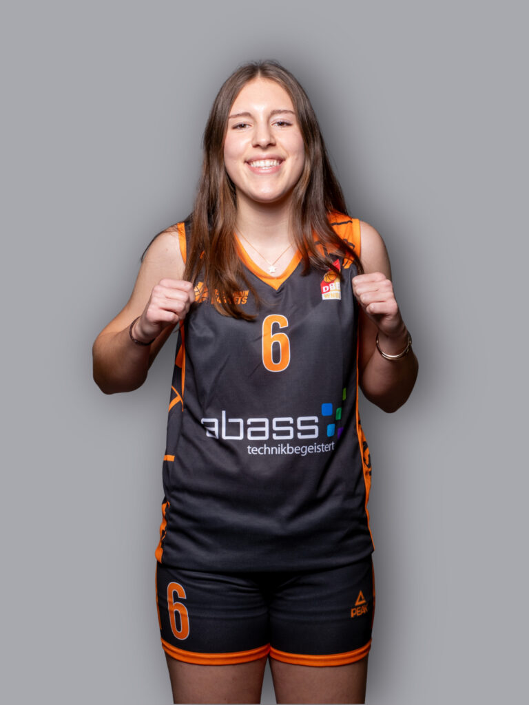 #6 Lea Griesing