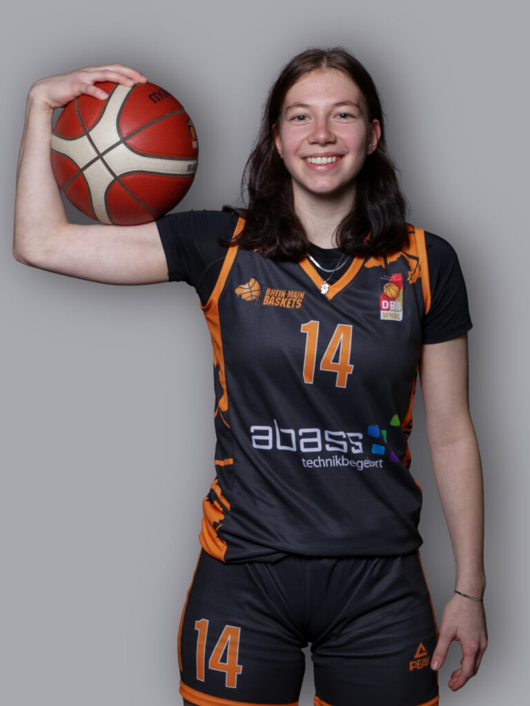 #14 Marlene Lorenz